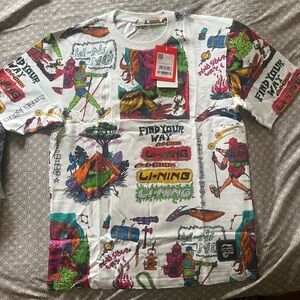 SIZE L Chinatown Market “Find Your Way” Shorts